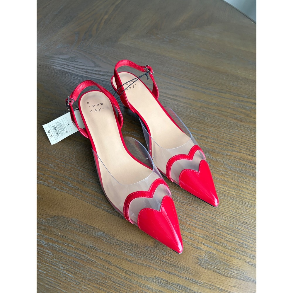 A New Day Eleanor Red Heart Pointed Toe Slingback Kitten Heels Size 11 NWT
